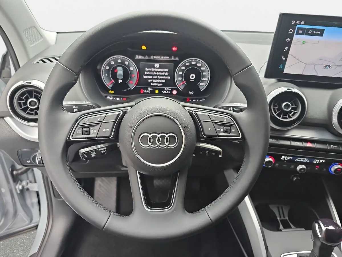 AUDI Q2 35 TFSI S-TRONIC S LINE NAVI LED ACC KLIMA EL.HECK