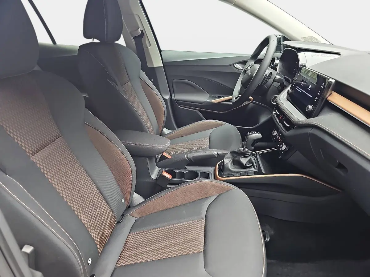 SKODA FABIA 1.0 TSI DSG 130 JAHRE PREMIUM LED KAMERA LM16