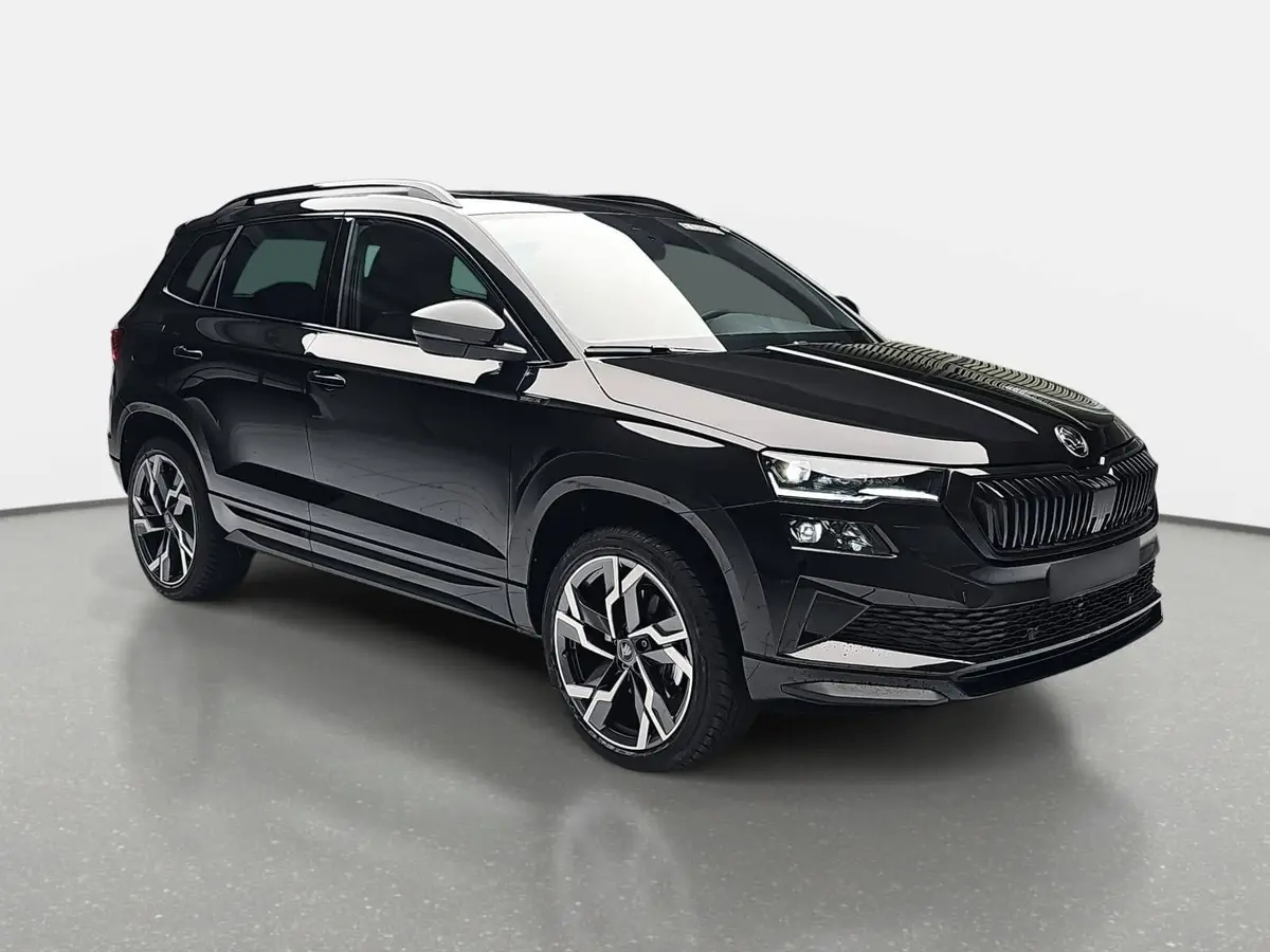 SKODA KAROQ 2.0 TSI DSG SPORTLINE 4X4 AHK PANO