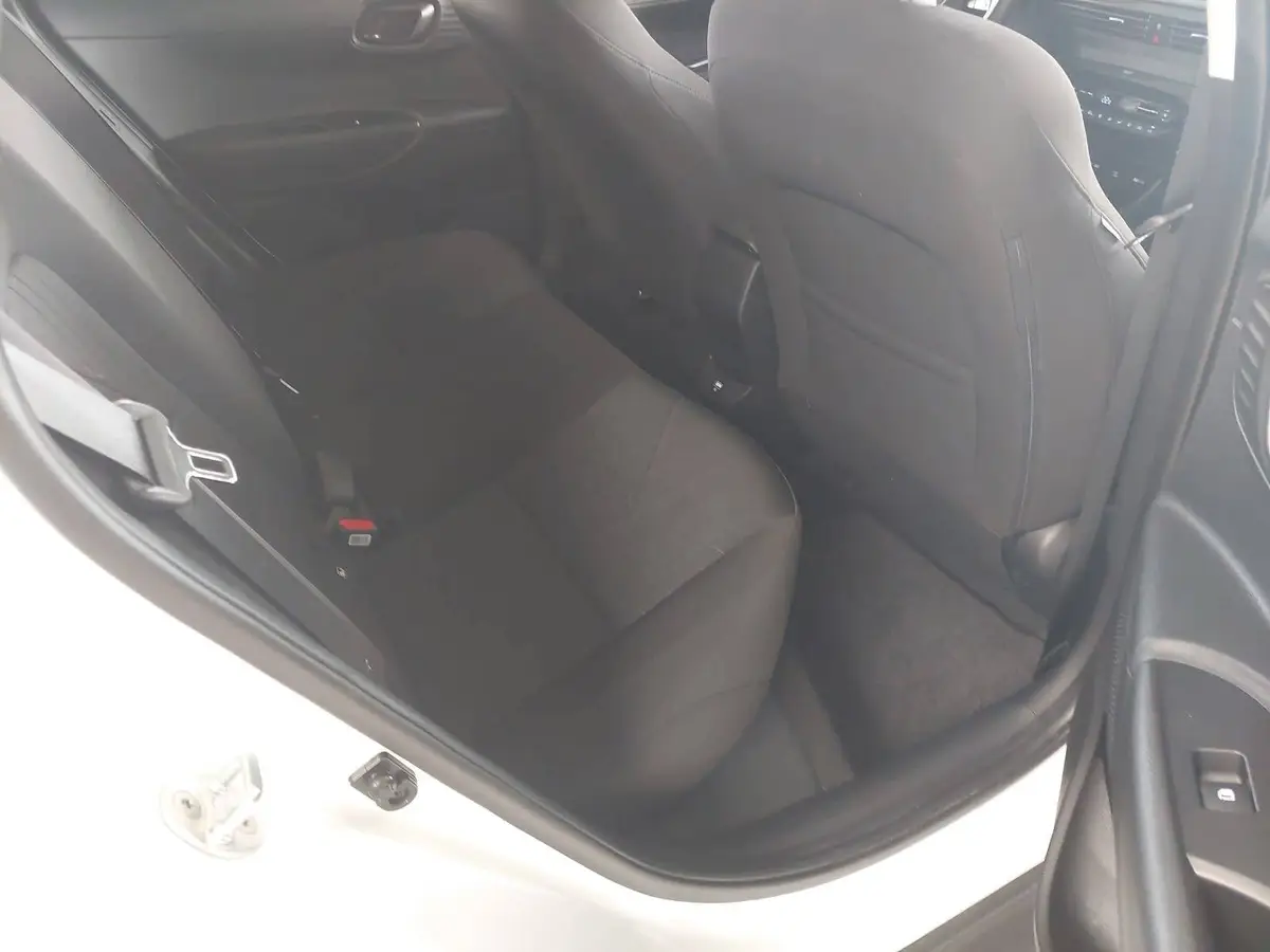 HYUNDAI BAYON 1.2 PURE 2WD KLIMA DAB