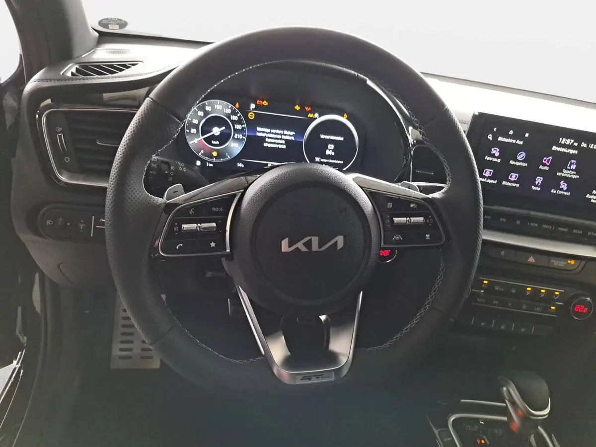 KIA CEED SW 1.5 T-GDI DCT7 GT-LINE TECHNOLOGIE LEDER GLASDACH PERFORMANCE