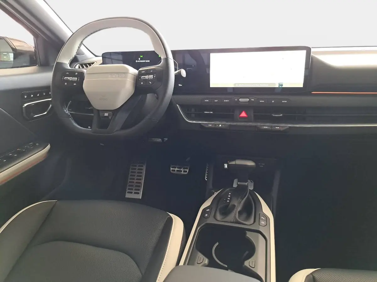 KIA K4 SW 1.6 T-GDI 180 PS DCT7 GT-LINE MJ26 DW-PARK-PRO SITZ SOUND DESIGN