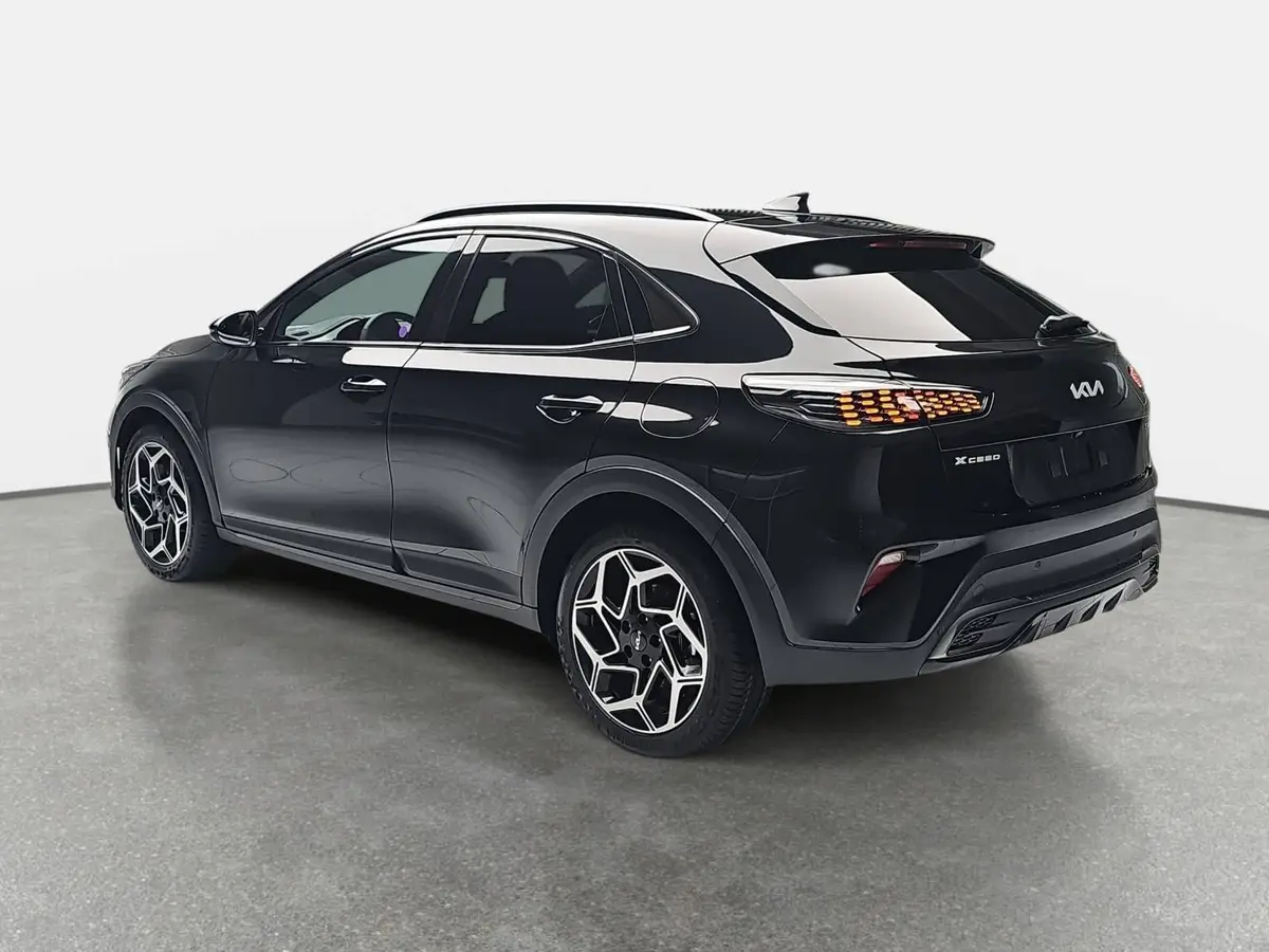 KIA XCEED 1.6 T-GDI 180 DCT GT-LINE MJ26 LEDER
