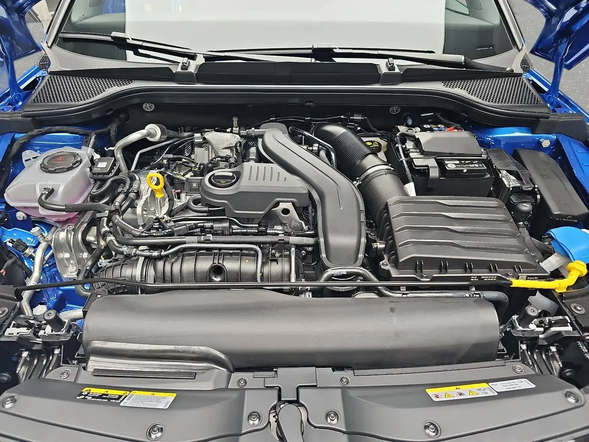 SKODA KAMIQ 1.5 TSI DSG MONTE CARLO MATRIX KAMERA AHK