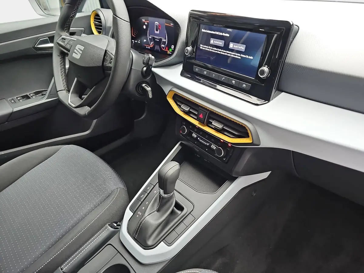 SEAT ARONA 1.0 TSI DSG STYLE LED KLIMAAUTO WINTER AHK