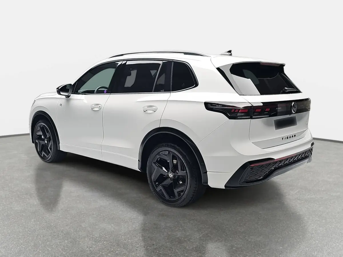 VW TIGUAN 2.0 TDI DSG R-LINE NAVI LED PANO