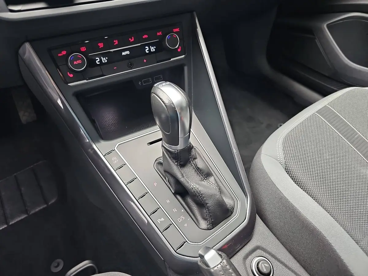 VW POLO 1.0 TSI DSG HIGHLINE NAVI PDC KAMERA