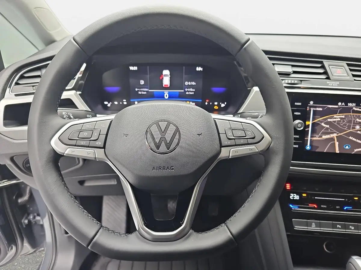 VW TOURAN 1.5 TSI DSG COMFORTLINE NAVI LED ACC 7-S AHK LM