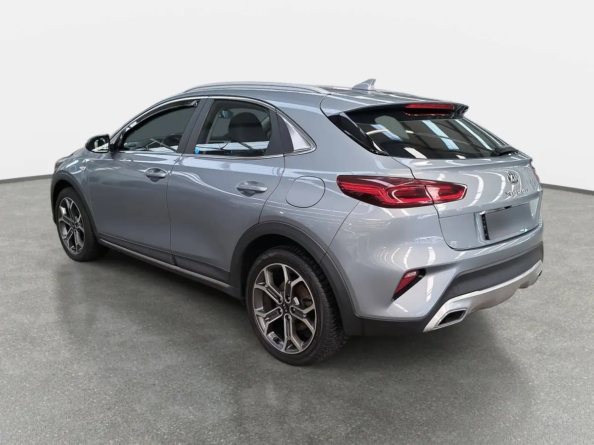 KIA XCEED 1.6 CRDI DCT NAVI KLIMA KAMERA ALLSEASON LM17