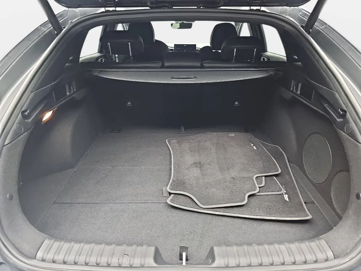 KIA PROCEED 1.5 T-GDI DCT7 GT LINE TECHNOLOGIE GLASDACH PERFORMANCE LEDER