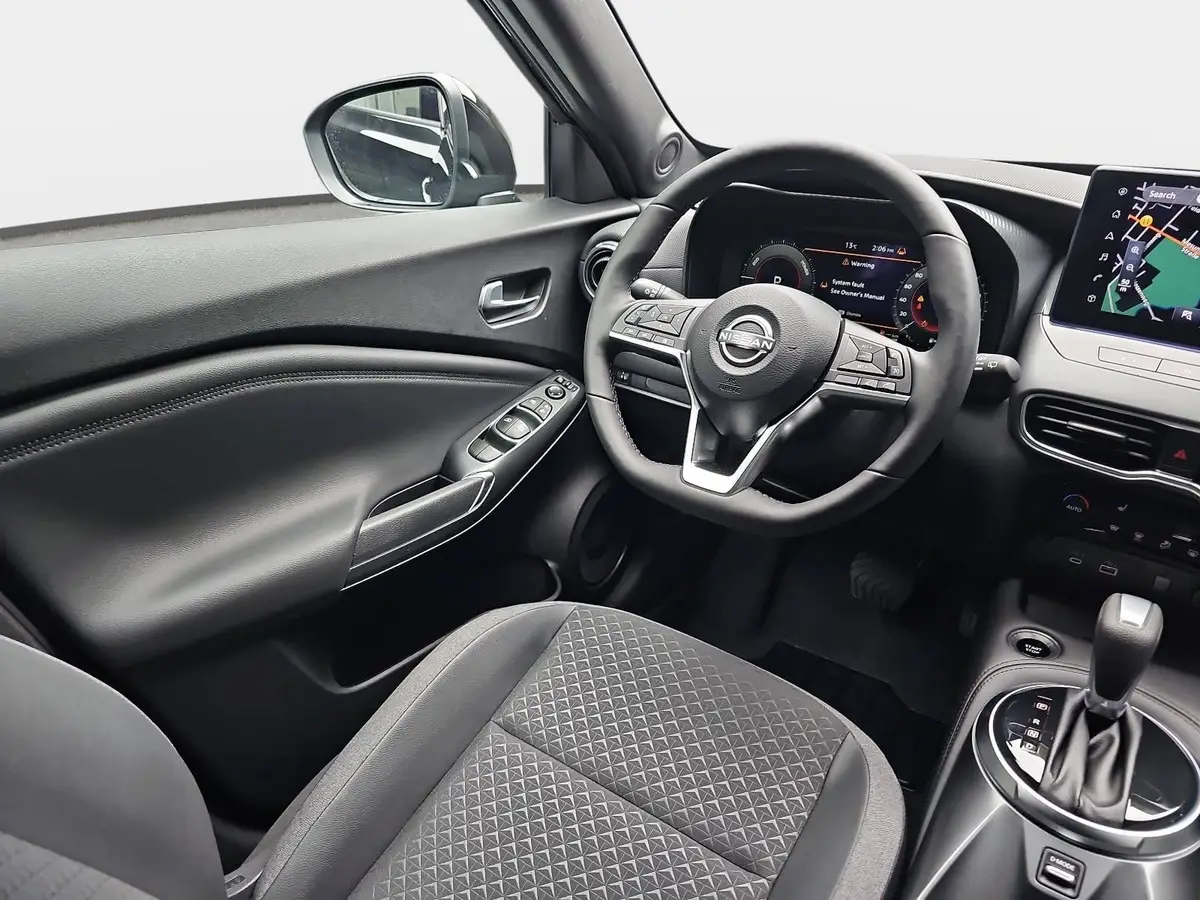 NISSAN JUKE 1.6 HYBRID AUTO. N-CONNECTA WINTER FRONTSCHEIBENHEIZUNG