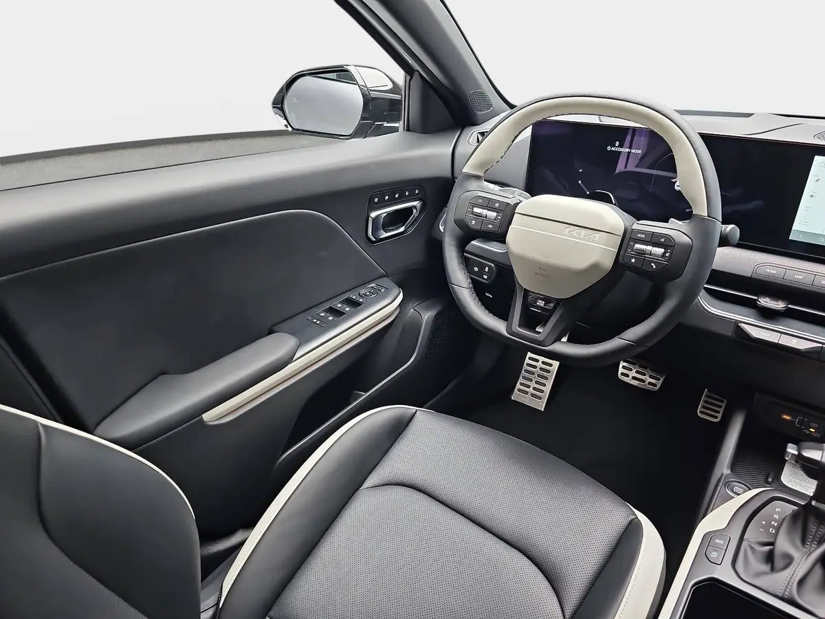 KIA K4 SW 1.6 T-GDI 180 PS DCT7 GT-LINE MJ26 DW-PARK-PRO SITZ SOUND DESIGN