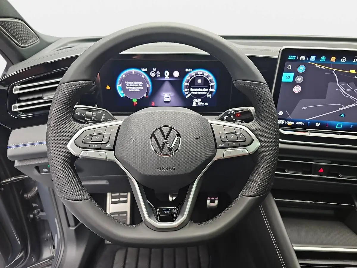 VW TIGUAN 2.0 TDI DSG R-LINE 4M NAVI LED-MATIX LEDER BLACK-S