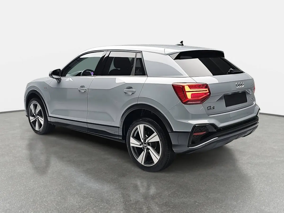 AUDI Q2 35 TFSI S-TRONIC S LINE NAVI LED ACC EL.HECKKL. WI