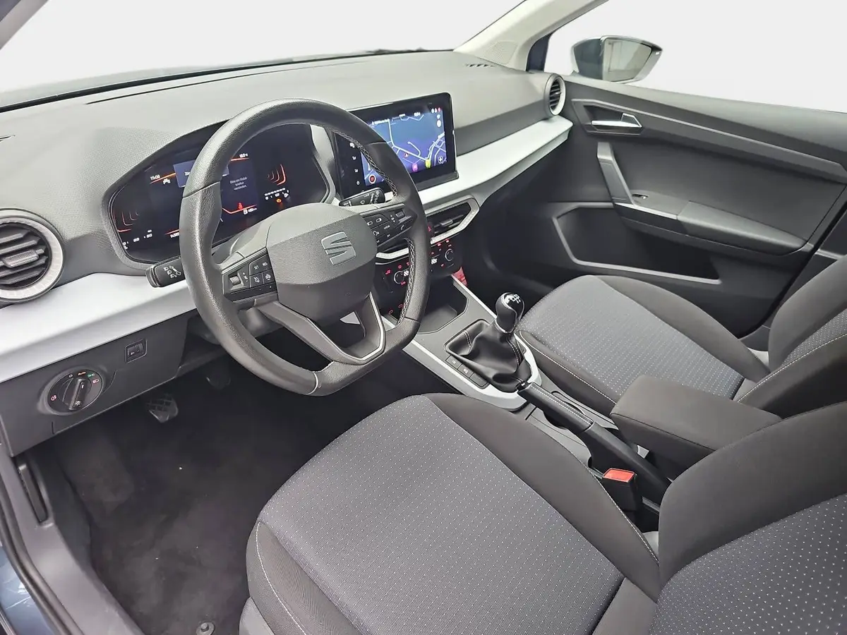 SEAT ARONA 1.0 TSI STYLE LED KLIMAAUTO PDC