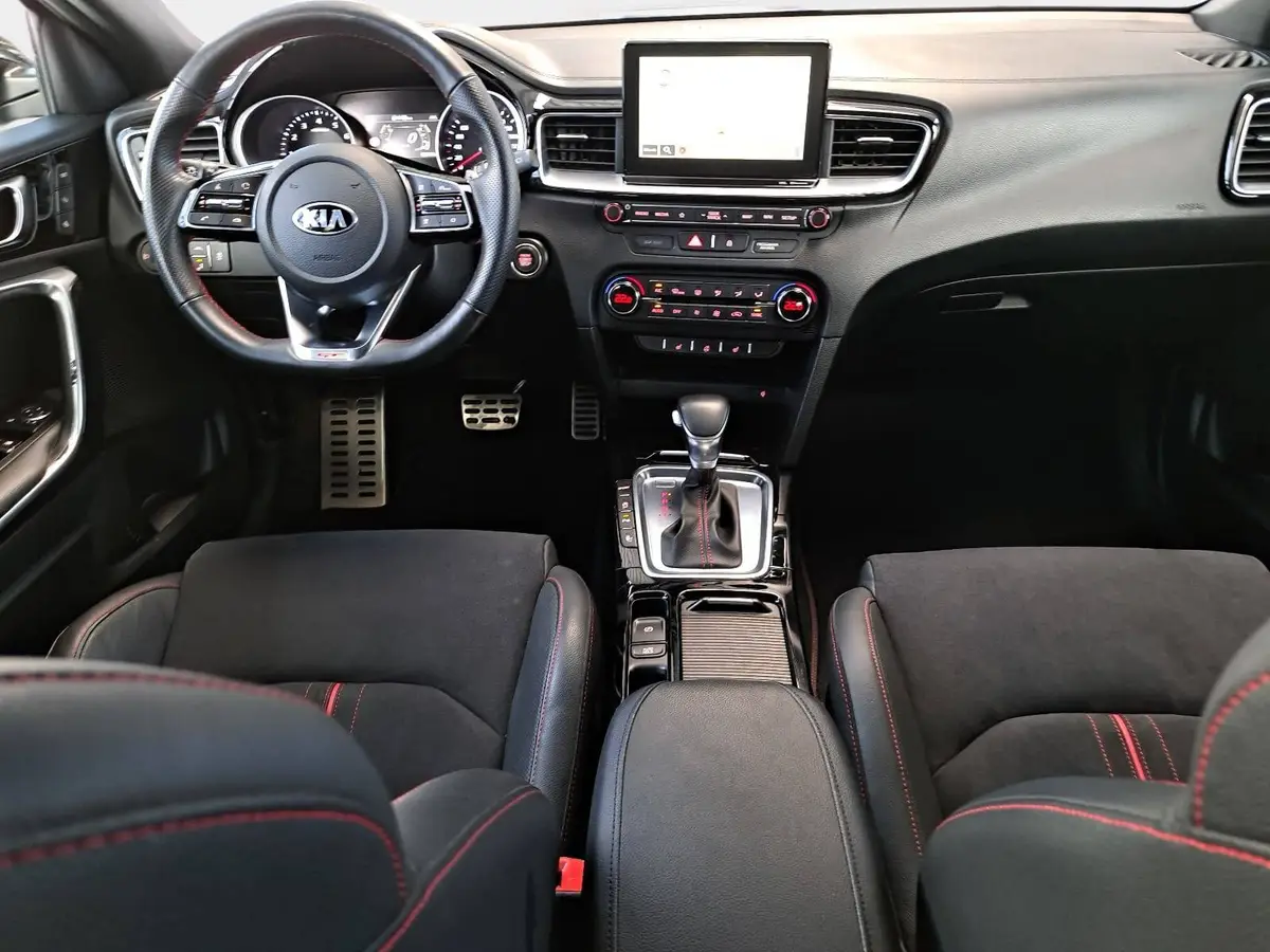 KIA CEED 1.6 T-GDI DCT7 GT MJ19 NAVI KOMFORT