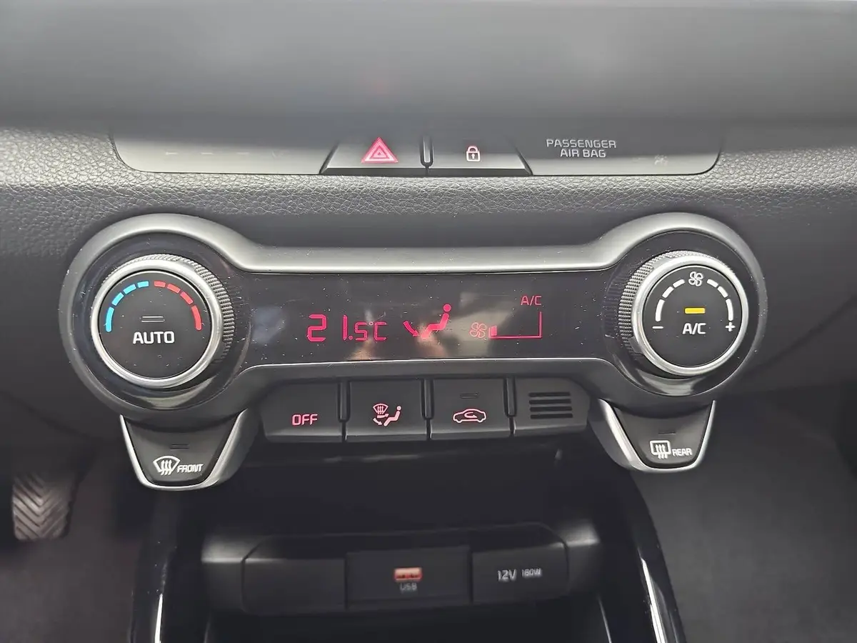 KIA STONIC 1.0 T-GDI 100 VISION SITZH. NAVI