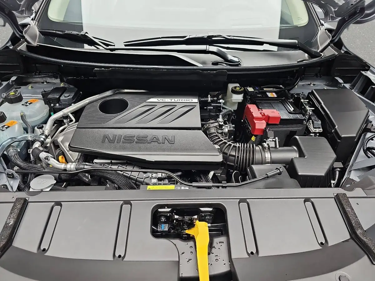 NISSAN X-TRAIL 1.5 VC-T MHEV AUTO. N-CONNECTA PANORAMA 19ZOLL HEAD-UP VOLL-LED