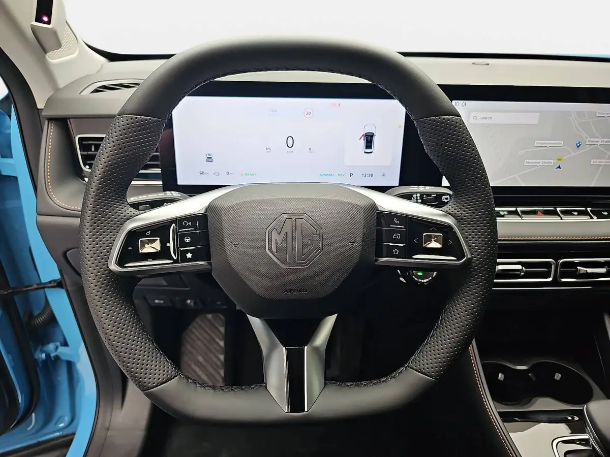 MG HS 1.5 PLUG-IN-HYBRID MY25.5 LUXURY LEDER 360-GRAD-KAMERA 19-ZOLL-LM
