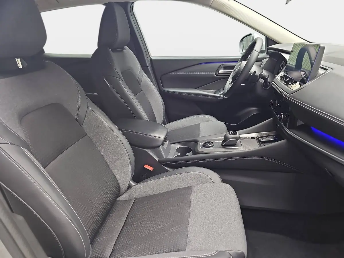 NISSAN QASHQAI 1.3 DIG-T MHEV X-TRONIC N-CONNECTA 4WD WINTER