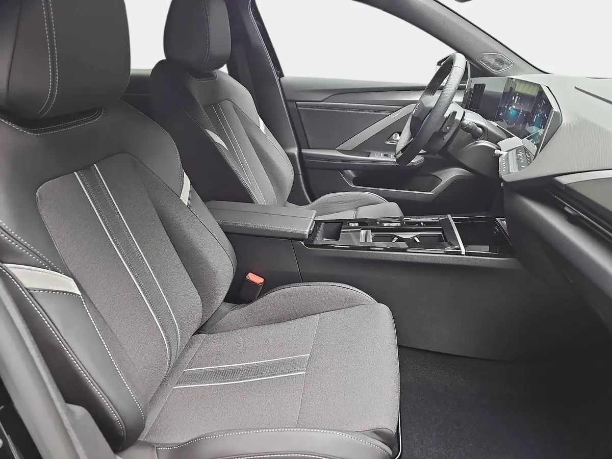 OPEL ASTRA 1.2 TURBO AUTO. SPORTS TOURER GS LED AGR WINTER KA