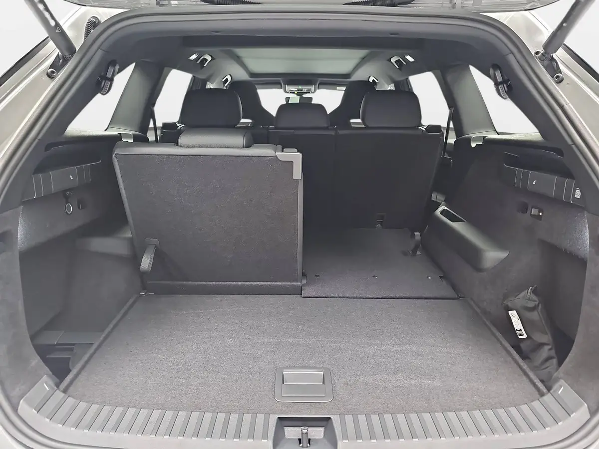 SKODA KODIAQ 1.5 TSI DSG SPORTLINE NAVI MATRIX ACC 7-S KAMERA A