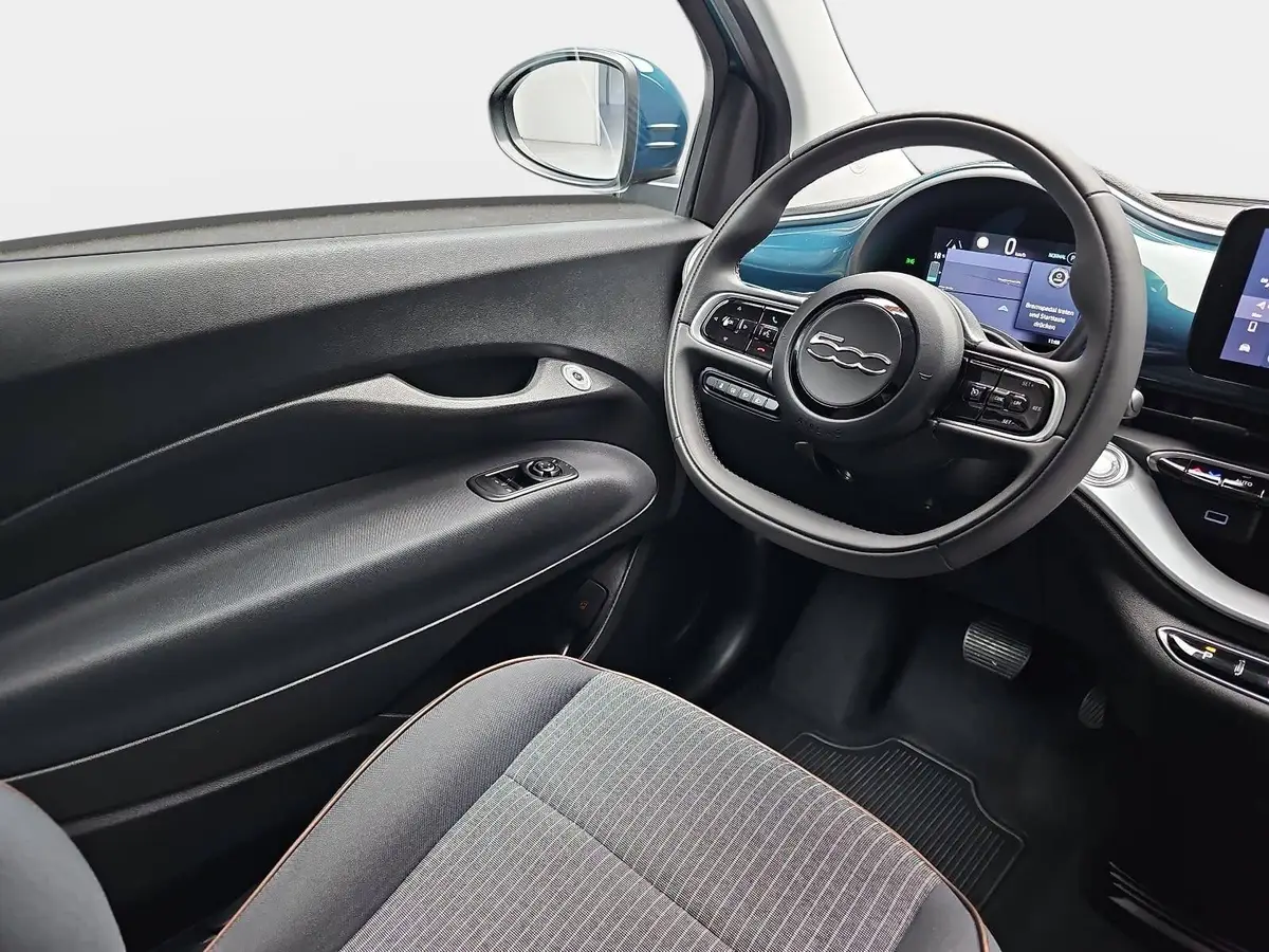 FIAT 500E ELEKTRO 42 KWH ICON