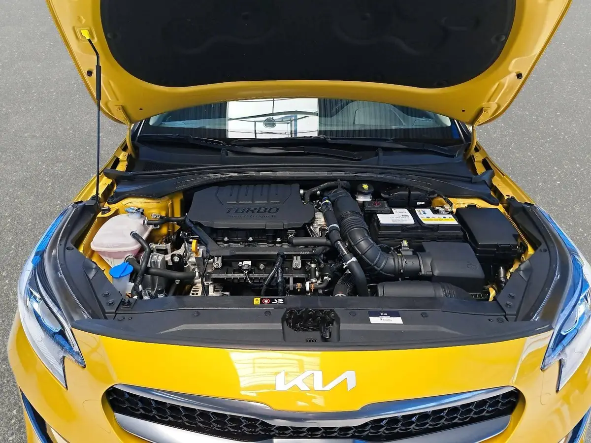 KIA XCEED 1.5 T-GDI EDITION LED GRA LM