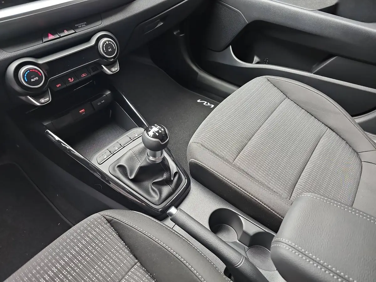 KIA STONIC 1.2 VISION SITZH. NAVI