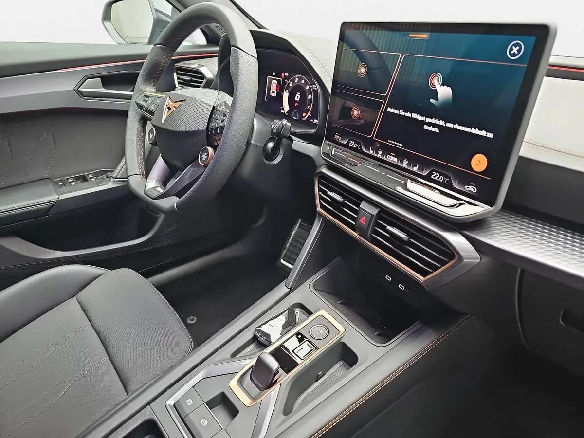 CUPRA FORMENTOR 1.5 ETSI DSG LED EDGE PAKET EL.HECKKLAPPE AHK