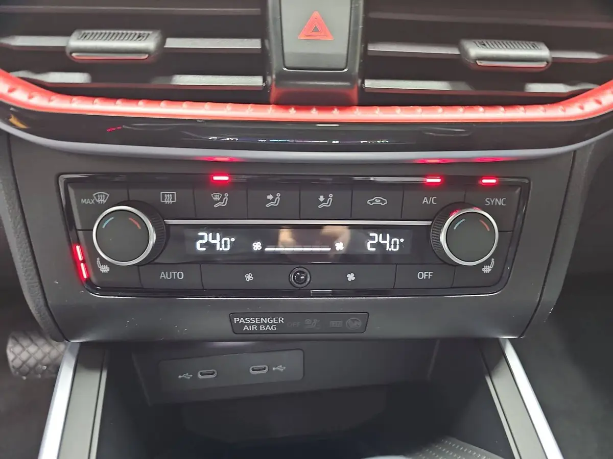 SEAT ARONA 1.0 TSI DSG FR LED ACC SICHT SPUR WINTER KAMERA LM