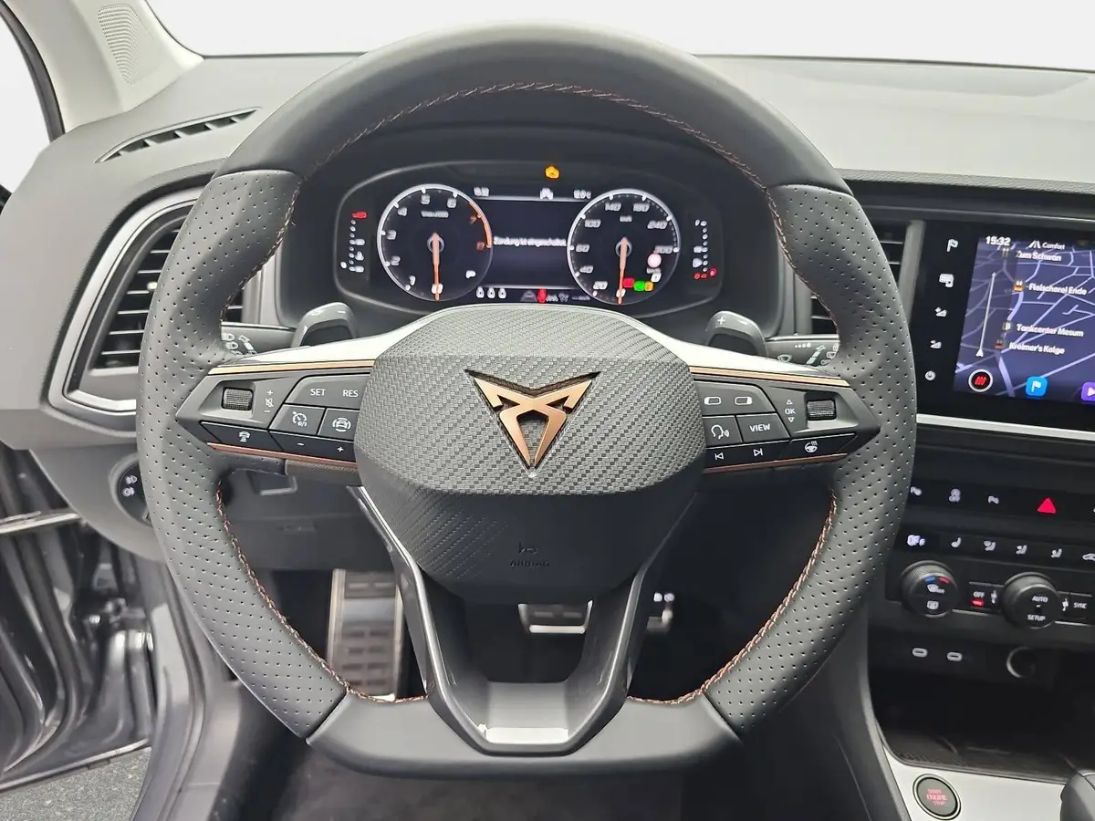 CUPRA ATECA 1.5 TSI DSG NAVI LED ACC LEDER AHK LM19