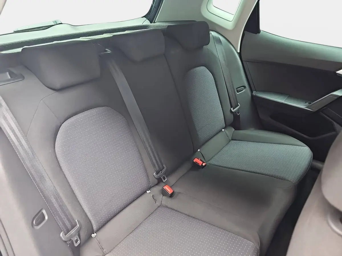 SEAT ARONA 1.0 TSI DSG STYLE NAVI GRA DAB LM