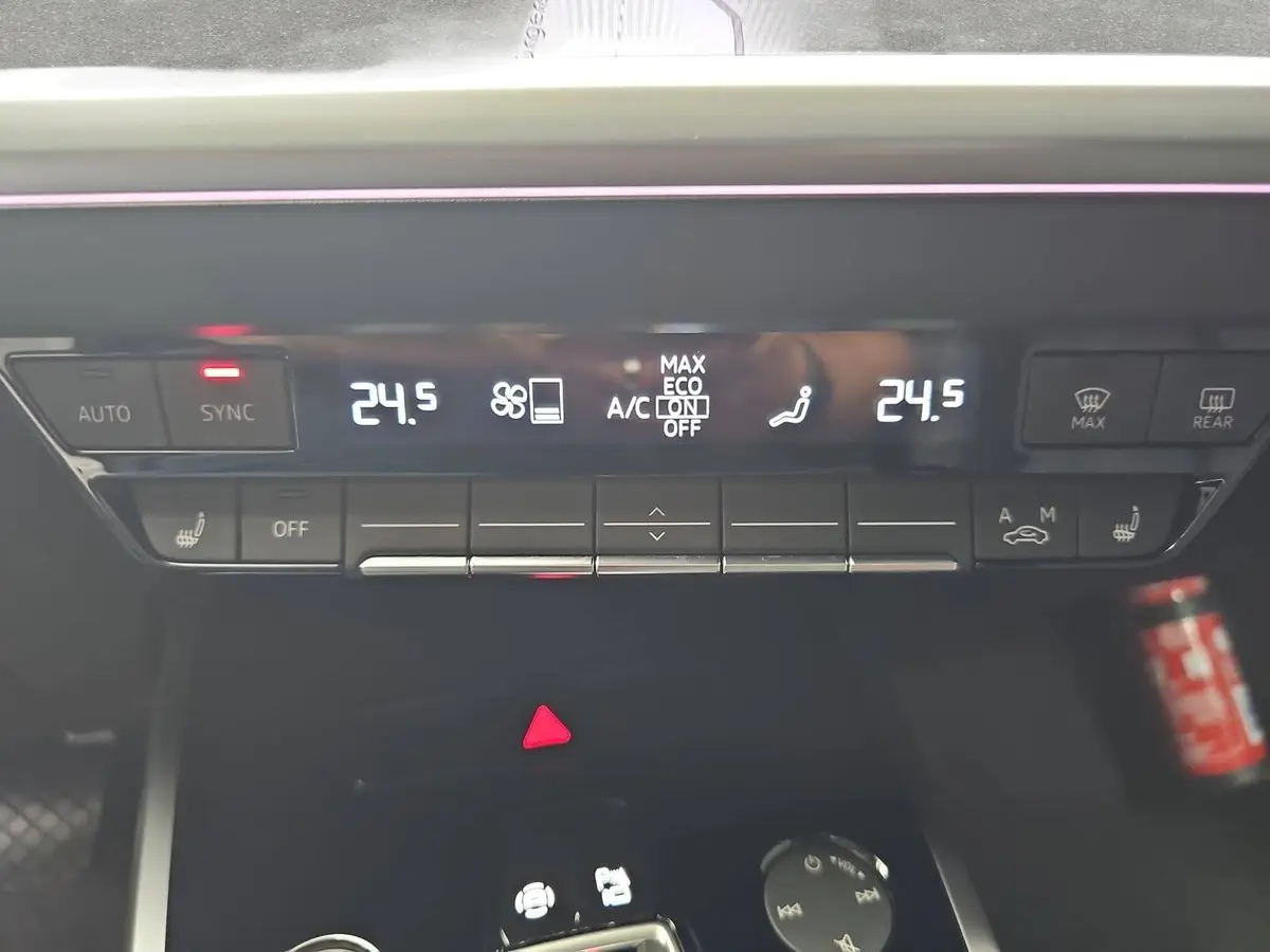 AUDI Q4 E-TRON 45 82KWH NAVI LED KAMERA LM19