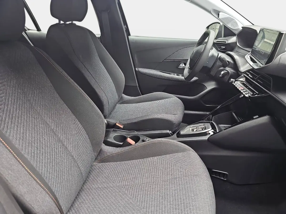 PEUGEOT 208 1.2 HYBRID 110 E-DSC6 STYLE LED GRA SHZ