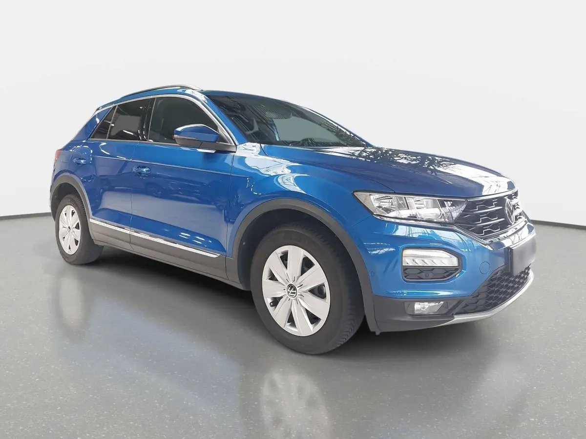 VW T-ROC 2.0 TDI DSG SPORT NAVI ACC AHK PANO LM17