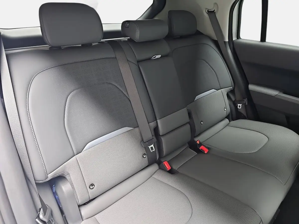 KIA EV3 81.4 KWH EARTH MJ27 WINTER-CONNECT BUSINESS UPGRADE DRIVEWISE-PARK