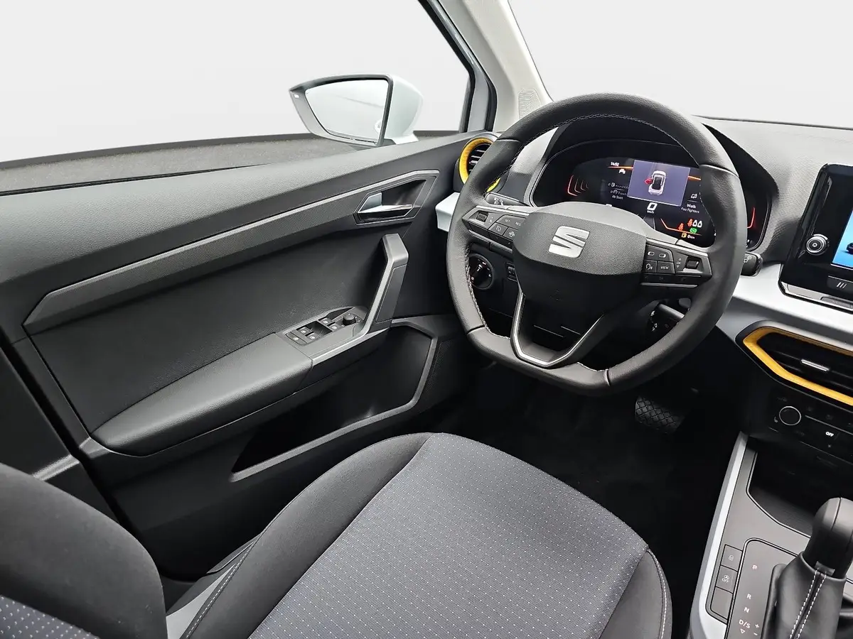 SEAT ARONA 1.0 TSI DSG STYLE LED KLIMAAUTO SMARTLINK PDC LM16