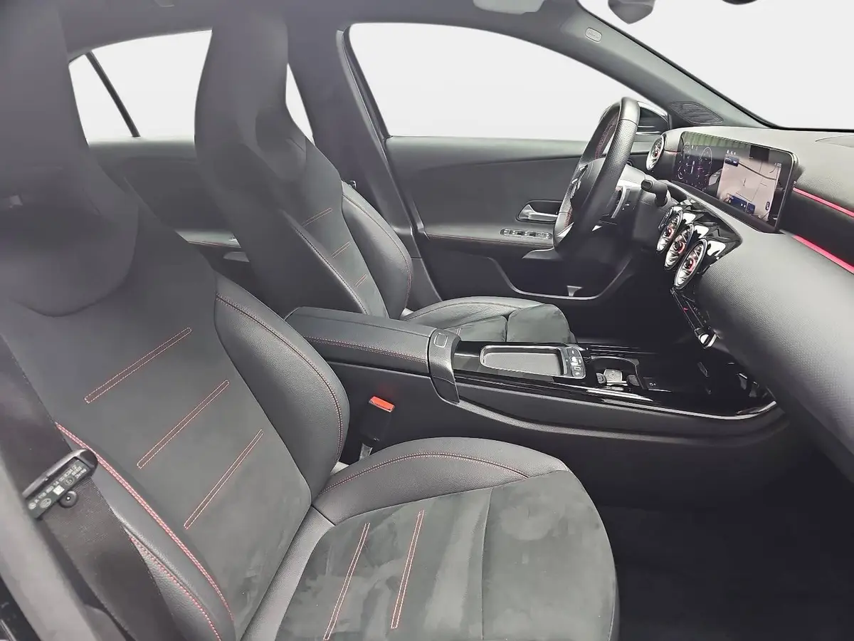 MERCEDES-BENZ A 180 DCT AMG LINE NAVI LED MBUX WINTER KAMERA LM18