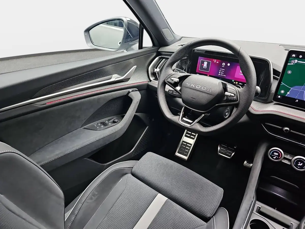 SKODA KODIAQ 1.5 TSI DSG SPORTLINE NAVI LED ACC WINTER KAMERA A