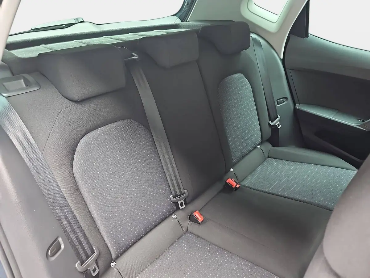 SEAT ARONA 1.0 TSI DSG STYLE NAVI LED PDC LM