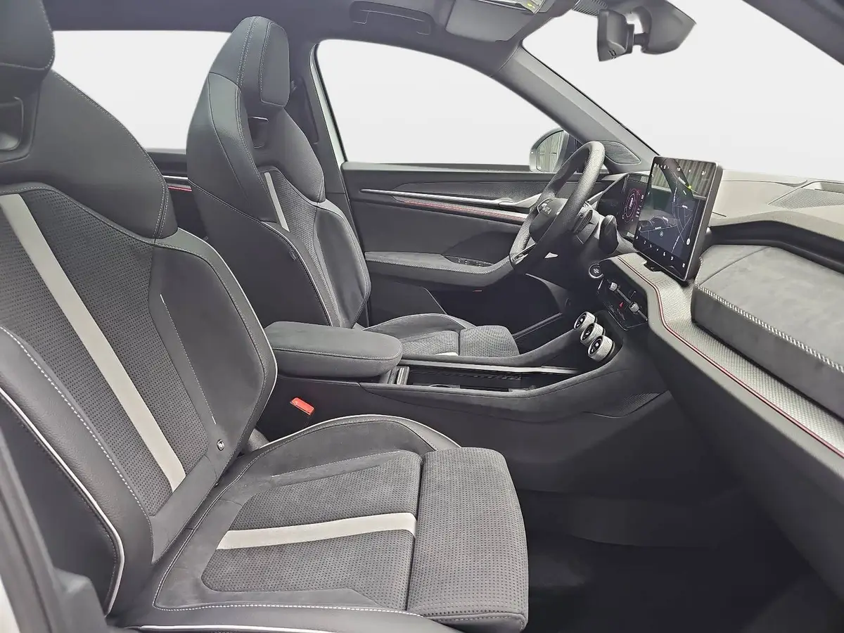SKODA KODIAQ 2.0 TSI DSG SPORTLINE 4X4 NAVI LED