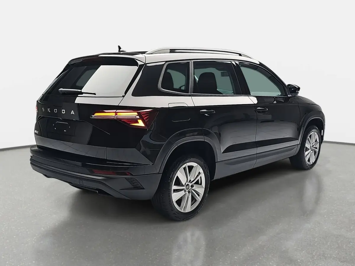 SKODA KAROQ 1.5 TSI DSG SELECTION LED AHK WINTER