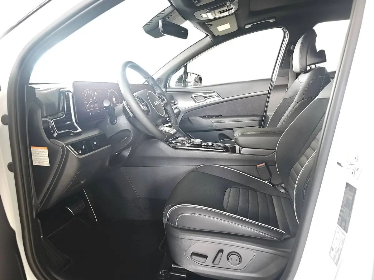 KIA SPORTAGE 1.6 CRDI DCT AWD GT-LINE SCHW.DACH DRIVEWISE GLASDACH SOUND