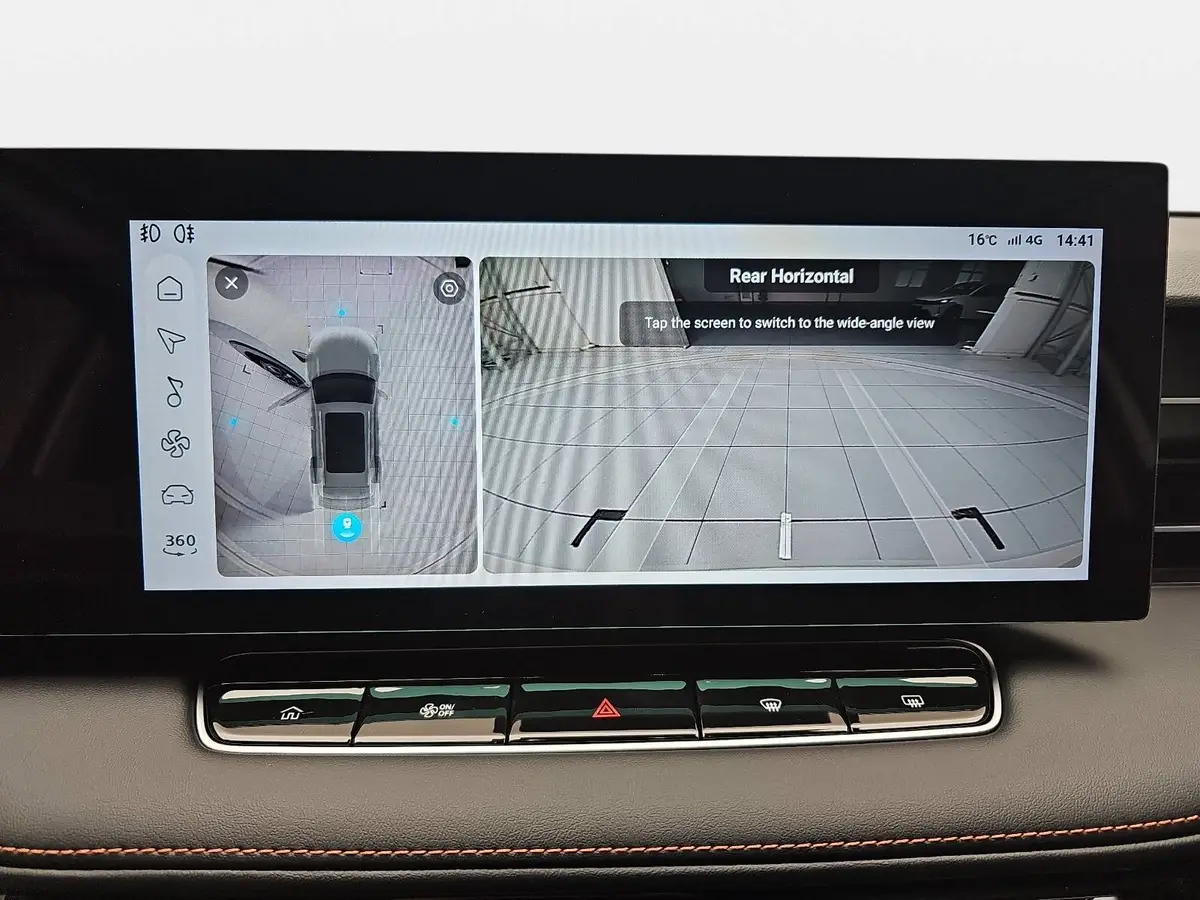 MG HS 1.5 HYBRID+ MY25 LUXURY LEDER 360-GRAD-KAMERA 19-ZOLL-LM