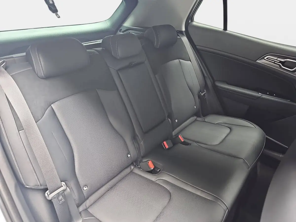 KIA SPORTAGE 1.6 T-GDI 150 2WD DCT SPIRIT MJ27 LEDER DRIVEWISE SOUND