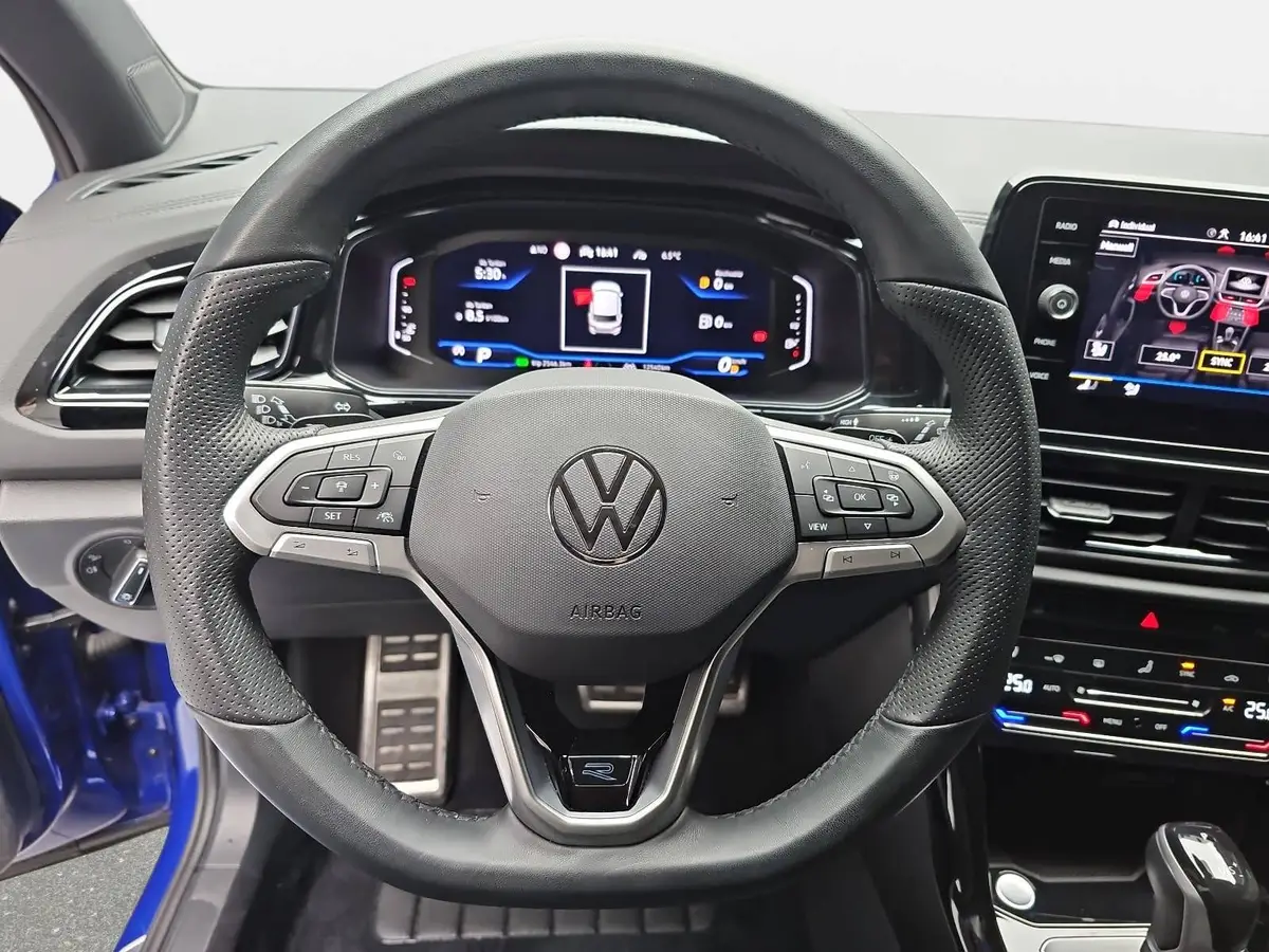 VW T-ROC 1.5 TSI DSG R-LINE NAVI LED BLACK-STYLE SPUR KAMER