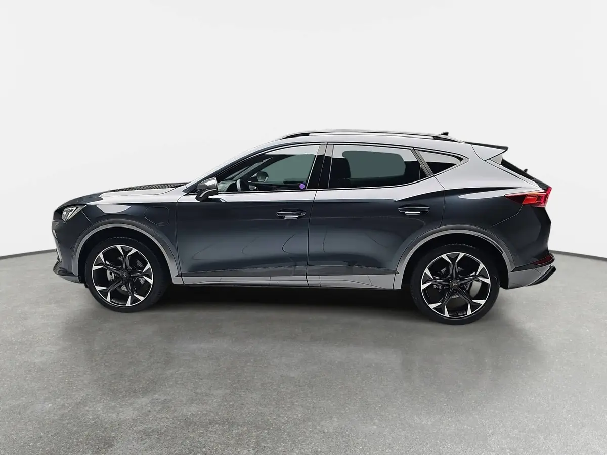 CUPRA FORMENTOR 1.4 E-HYBRID DSG MATRIX PANO AHK