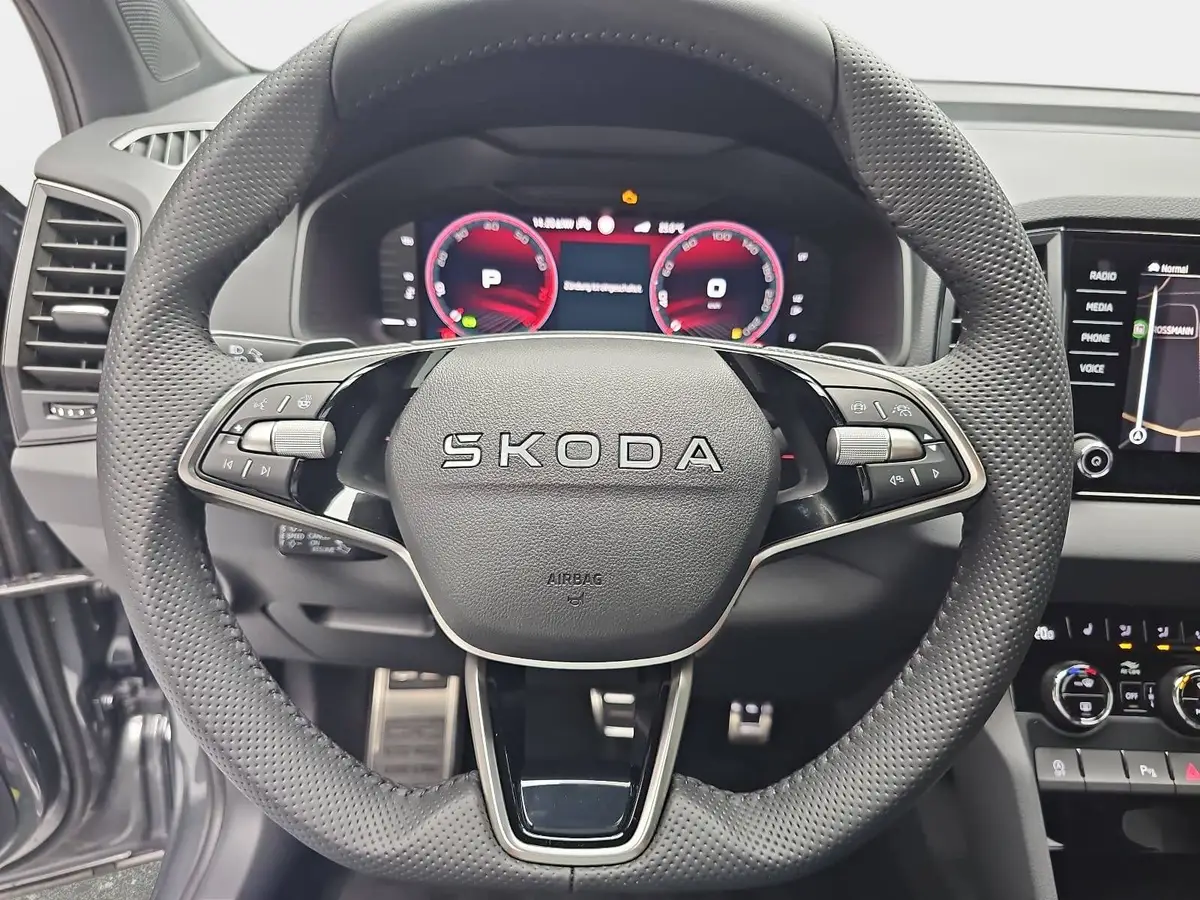 SKODA KAROQ 2.0 TSI DSG SPORTLINE 4X4 NAVI LED