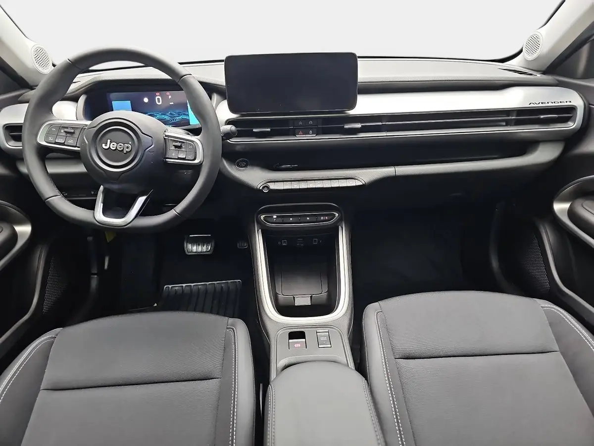 JEEP AVENGER AUTO. 51KWH ALTITUDE LED PANO LM17